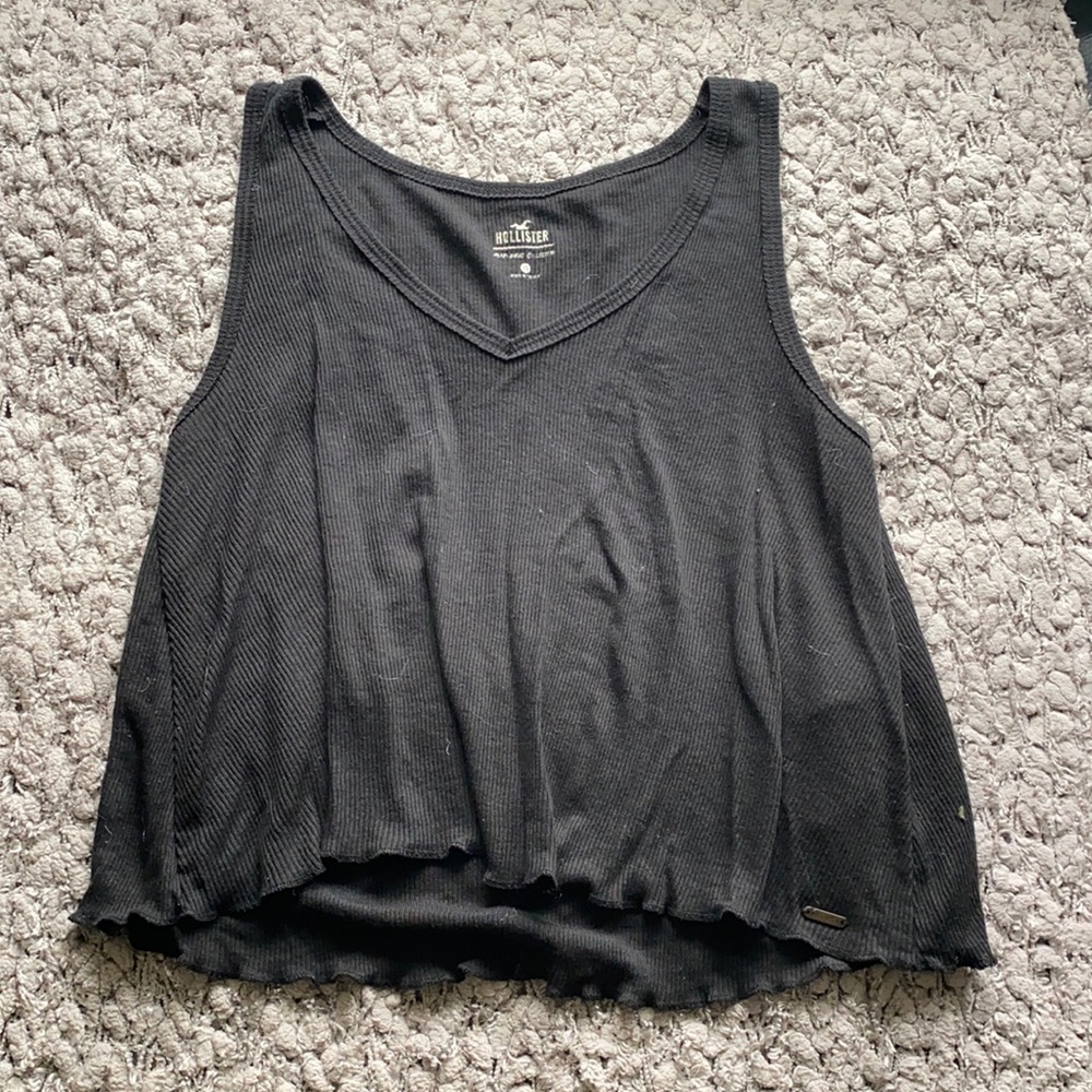 2/$15 🔥 Black Hollister Cropped Tank Top